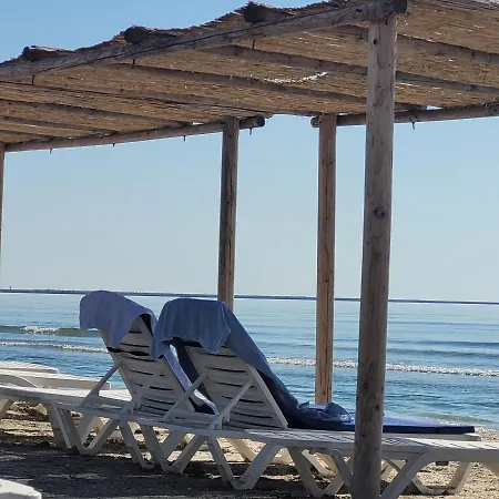 Studio Beach Residence Navodari